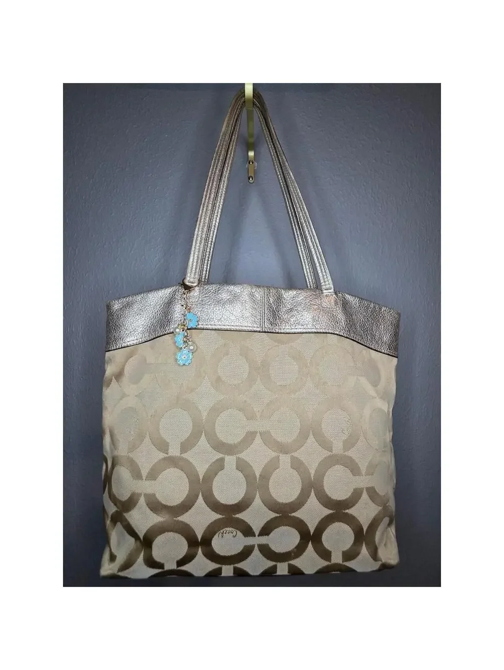 🍒Coach Julia Op Art  Signature Metallic Tote🍒